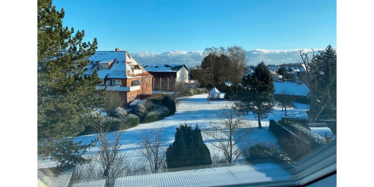 Dachgeschoßwohnung Lübeck Kücknitz - 3 Zimmer, 71 m&sup2;, 1.770&euro; | Angebot:25498579