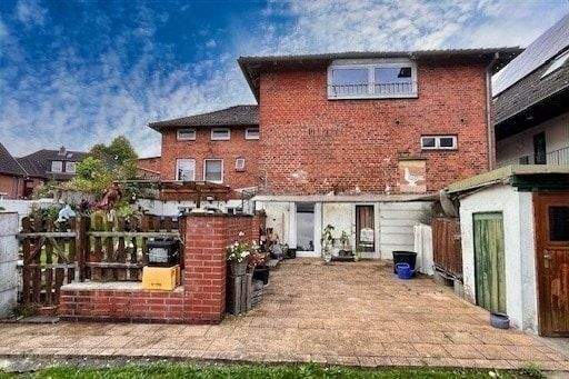 Mehrfamilienhaus, Wohnhaus Reinfeld - 9 Zimmer, 194 m&sup2;, 390.000&euro; | Angebot:25835057