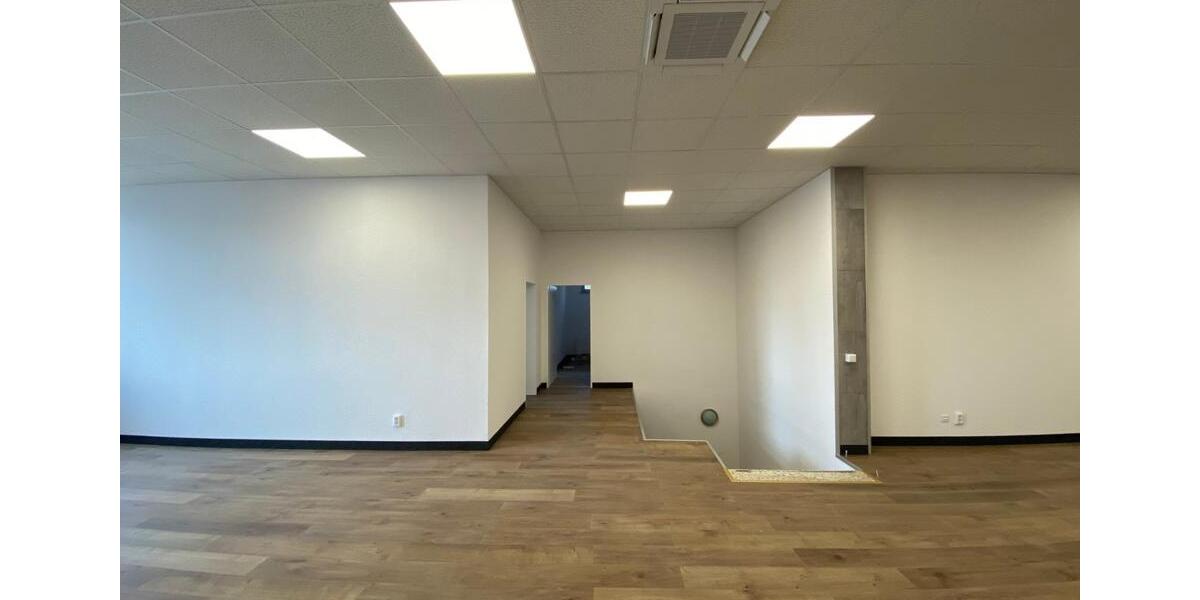 Gewerbeobjekt Lübeck Sankt Lorenz Nord - 2.300&euro; | Angebot:24021194