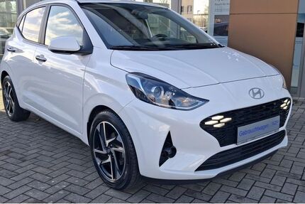 Hyundai i10 19.210 km 19.480 &euro; Lübeck 23562
