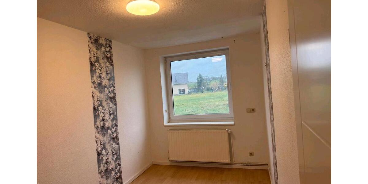5 Zimmer Wohnung in Klein Neuleben zu sofort 5 zimmer