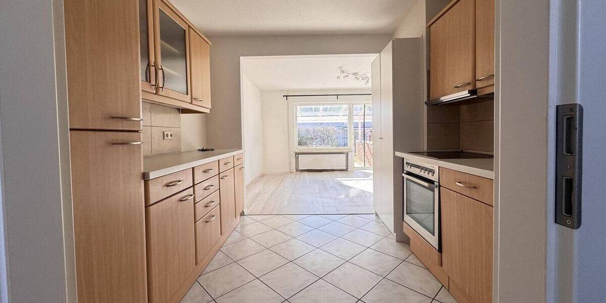 Reihenmittelhaus Lübeck Kücknitz - 4 Zimmer, 76 m&sup2;, 265.000&euro; | Angebot:26318980