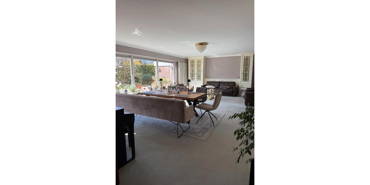 Einfamilienhaus Stockelsdorf - 6.5 Zimmer, 185 m&sup2;, 699.000&euro; | Angebot:27131747