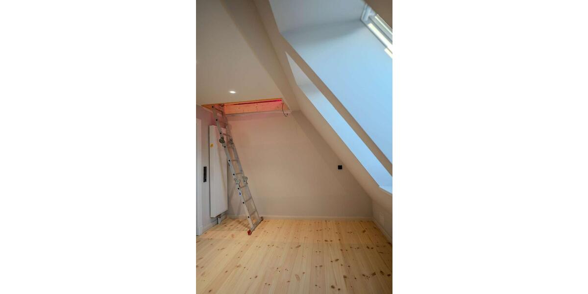 Mehrfamilienhaus, Wohnhaus Lübeck Sankt Jürgen - 4.5 Zimmer, 102 m&sup2;, 2.200&euro; | Angebot:25405332