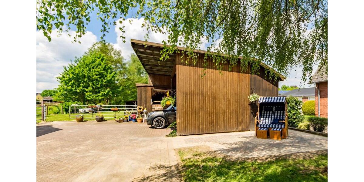 Bauernhaus, Landhaus Bad Segeberg - 7 Zimmer, 235 m&sup2;, 580.000&euro; | Angebot:27003483