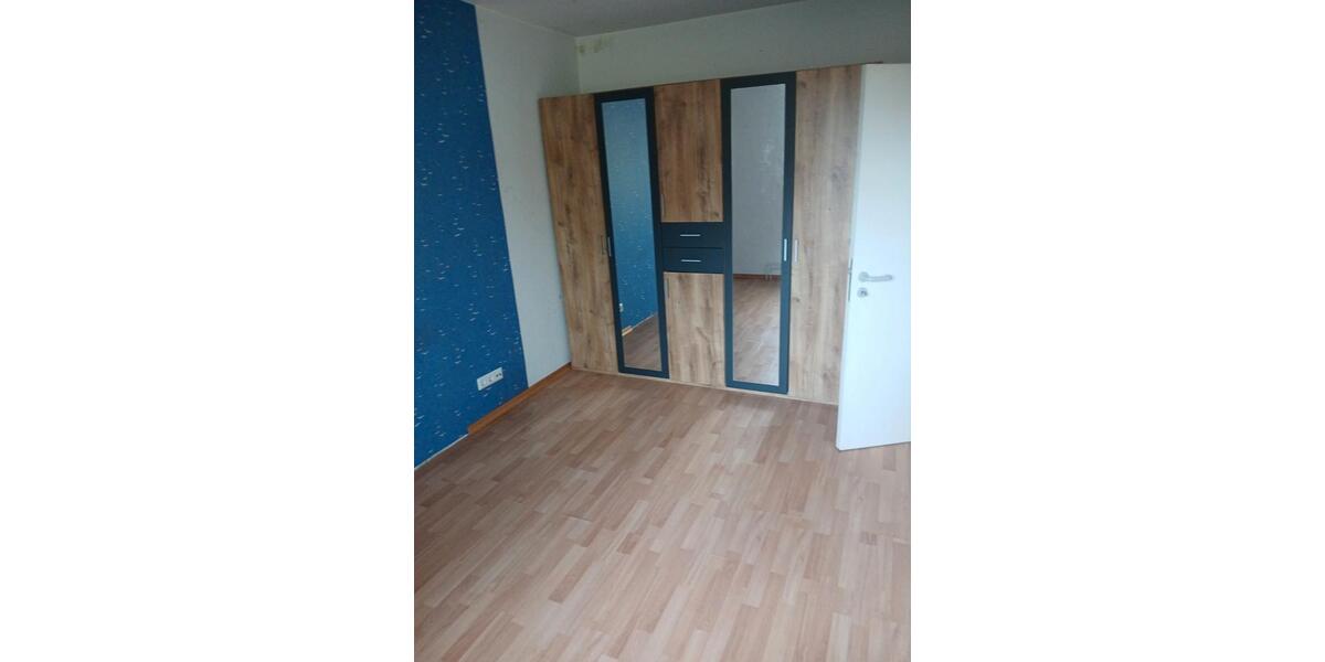 Etagenwohnung Lübeck Sankt Lorenz Nord - 2.5 Zimmer, 61 m&sup2;, 160.000&euro; | Angebot:27516821