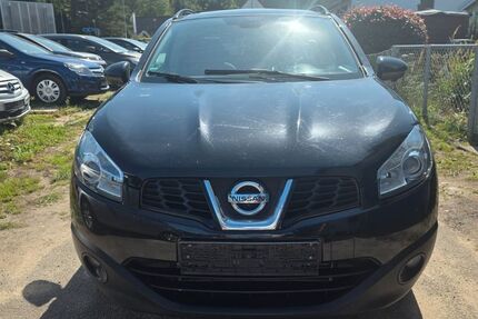 Nissan Qashqai 162.859 km 6.900 € Lübeck 23568