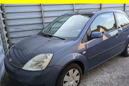 Ford Fiesta 196.908 km 3.300 &euro; Lübeck 23556