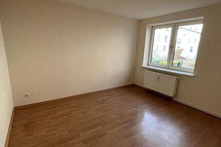 Wohnung Lübeck Sankt Lorenz Nord - 1.5 Zimmer, 37 m&sup2;, 440&euro; | Angebot:26630546