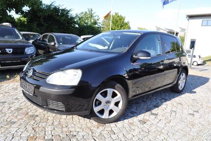 VW Golf 278.000 km 880 &euro; Ahrensbök 23623