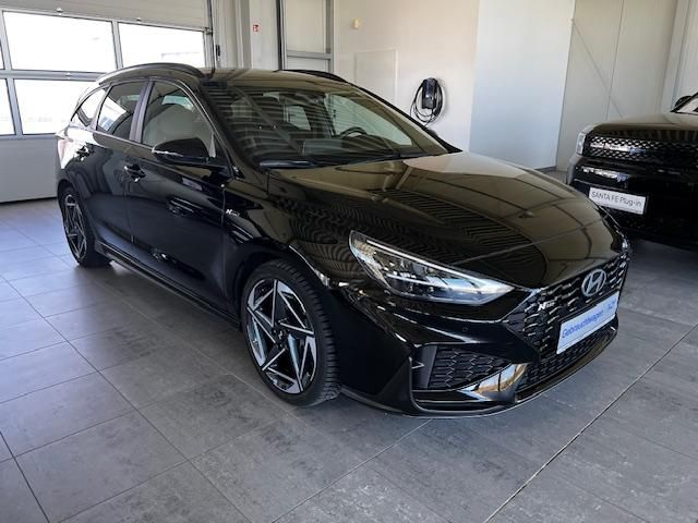 Hyundai i30 27.744 km 26.280 &euro; Lübeck 23562