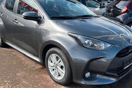 Toyota Yaris 25.479 km 21.980 &euro; Mölln 23879