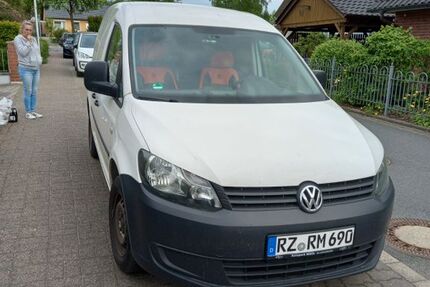 VW Caddy 264.000 km 3.900 &euro; Mölln 23879