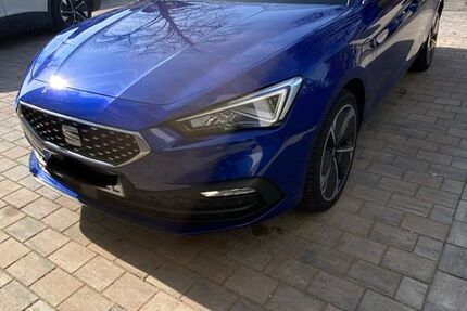 Seat Leon 80.700 km 17.900 &euro; Lübeck 23554