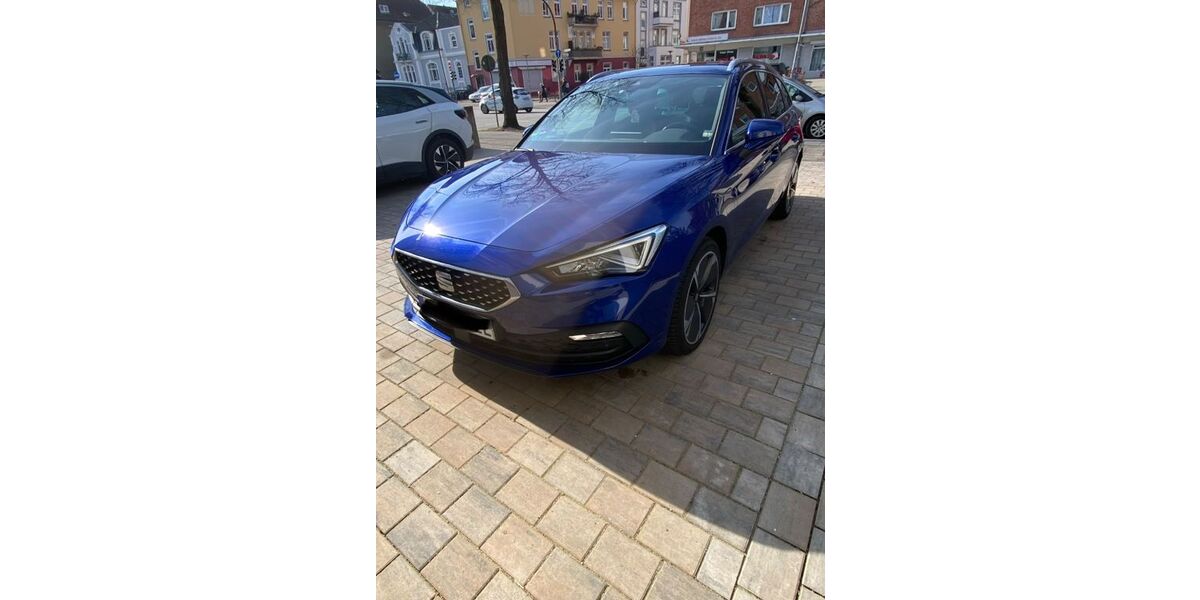 Seat Leon 80.700 km 17.900 &euro; Lübeck 23554