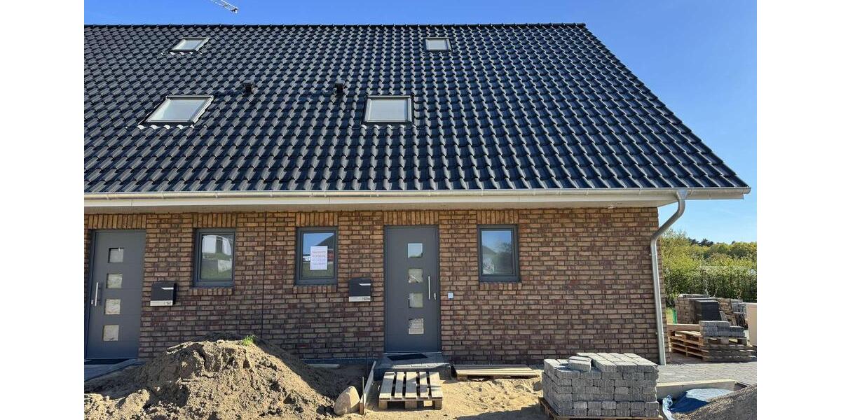 Doppelhaushälfte Ziethen - 4 Zimmer, 120 m&sup2;, 1.795&euro; | Angebot:26494874