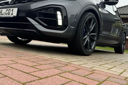 VW T-Roc 15.850 km 36.990 &euro; Hamberge 23619