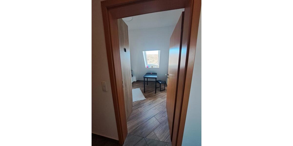 Dachgeschoßwohnung Breitenfelde - 2 Zimmer, 65 m&sup2;, 775&euro; | Angebot:26624182