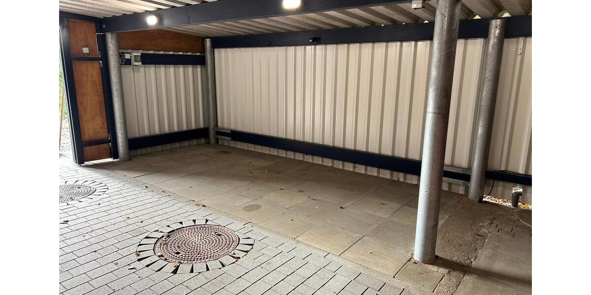 Büro 114 m² (1. OG) mit Stellplätzen und Lagerräumen zimmer