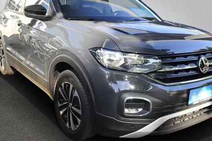 VW T-Cross 68.100 km 17.880 &euro; Lübeck 23560