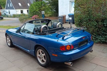 Mazda MX-5 125.500 km 8.999 &euro; Lübeck 23568