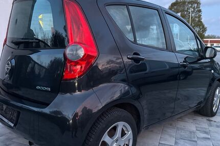 Opel Agila 96.000 km 3.300 &euro; Lübeck 23560