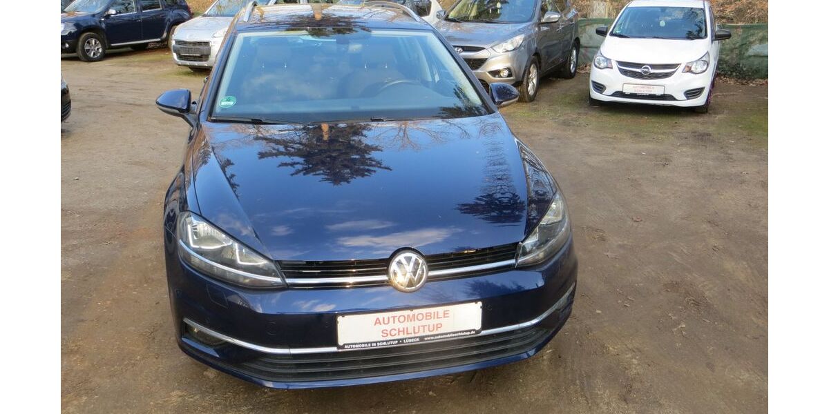 VW Golf 135.500 km 12.500 &euro; Lübeck 23568