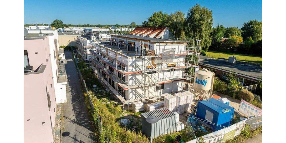 Reihenmittelhaus Lübeck St. Lorenz Nord - 5 Zimmer, 135 m&sup2;, 1.950&euro; | Angebot:24810276