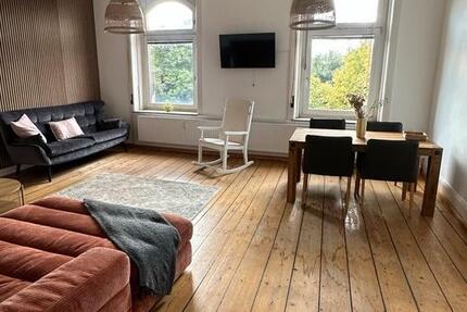 Wohnung Lübeck Innenstadt - 3 Zimmer, 120 m&sup2;, 1.650&euro; | Angebot:25875535