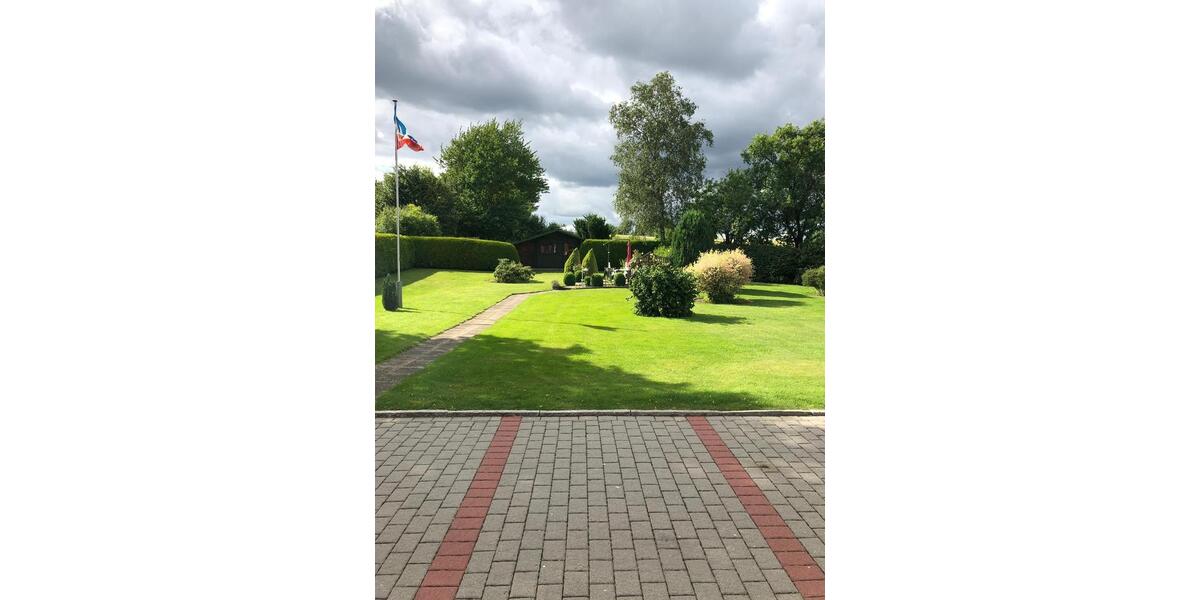 Dachgeschoßwohnung Ahrensbök - 3 Zimmer, 93 m&sup2;, 750&euro; | Angebot:26600619
