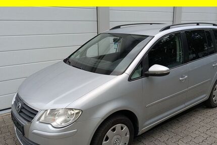 VW Touran 241.439 km 4.400 &euro; Lübeck 23556