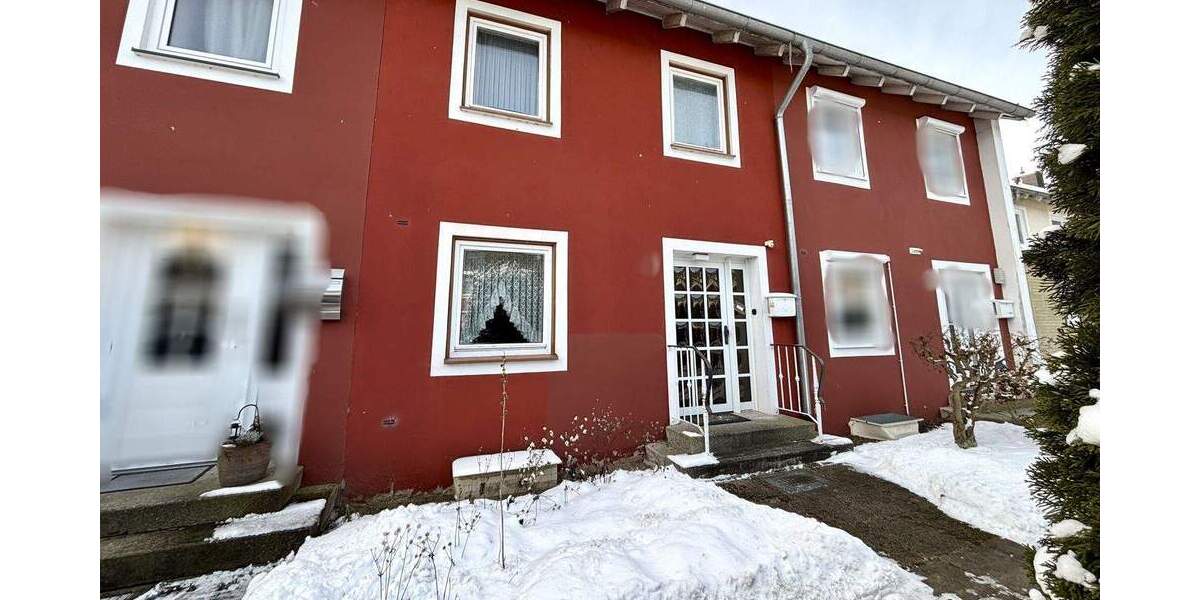 Reihenmittelhaus Lübeck Kücknitz - 4 Zimmer, 70 m&sup2;, 199.000&euro; | Angebot:25288177