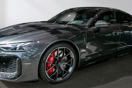 Audi RS e-tron GT 12.700 km 121.500 &euro; Lübeck 23556