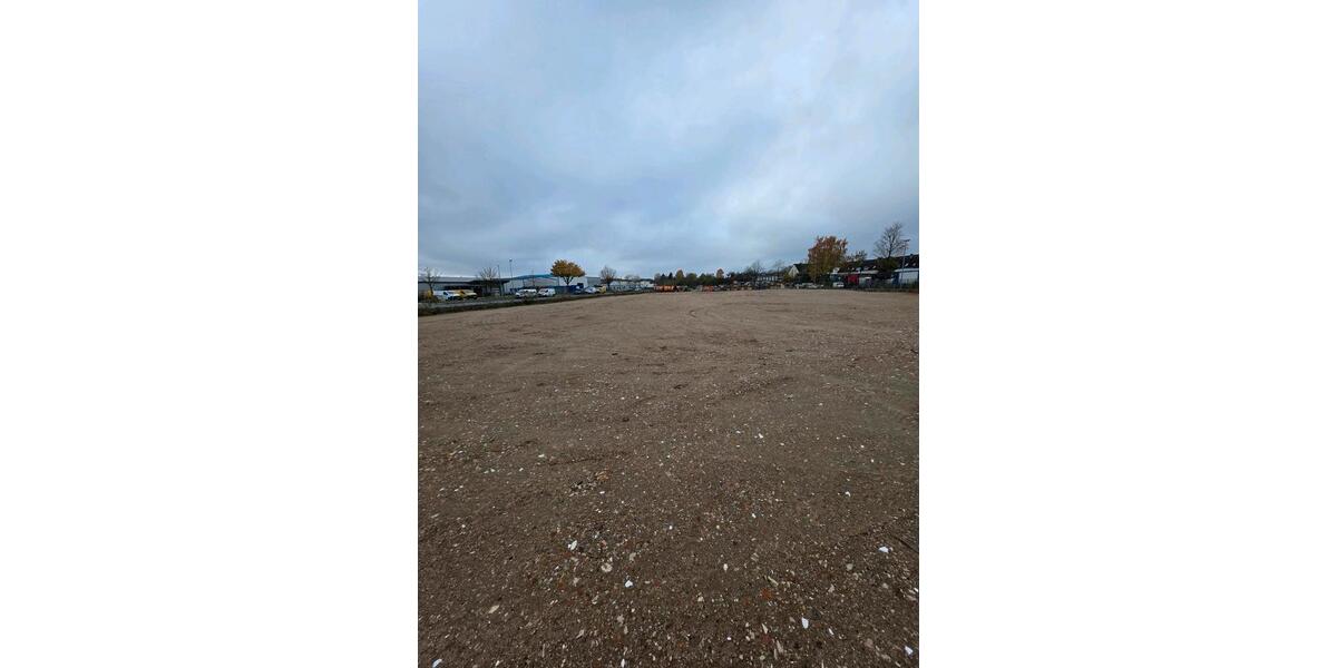 Außenlagerfläche 3.000m²-LKW-Zufahrt-1€m² zimmer