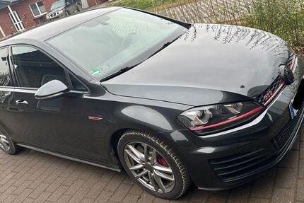 VW Golf 142.000 km 15.000 &euro; Weede/Söhren 23795