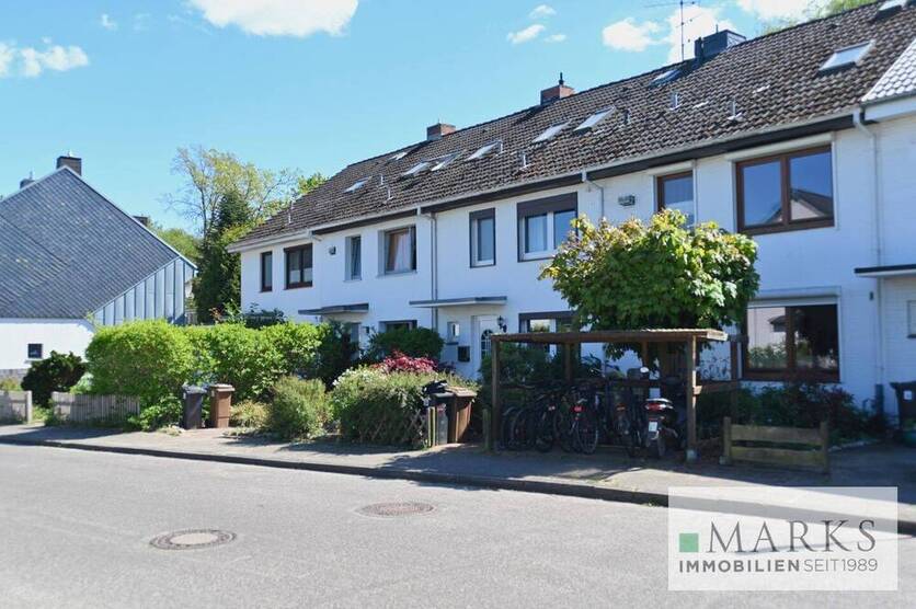 Reihenmittelhaus in ruhiger und gefragter Lage in Lübeck-Eichholz