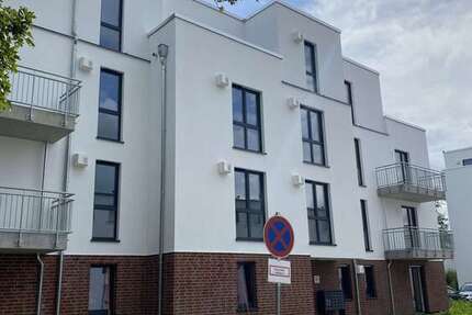 Wohnung zum Mieten in Lübeck 456,59 € 74.85 m²