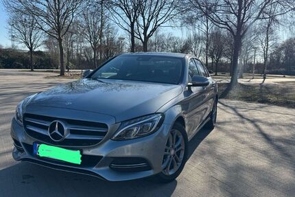 Mercedes-Benz 200 255.000 km 13.200 &euro; Lübeck 23558