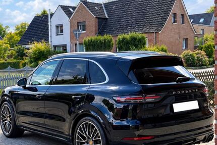 Porsche Cayenne 129.500 km 41.900 &euro; Lübeck 23556