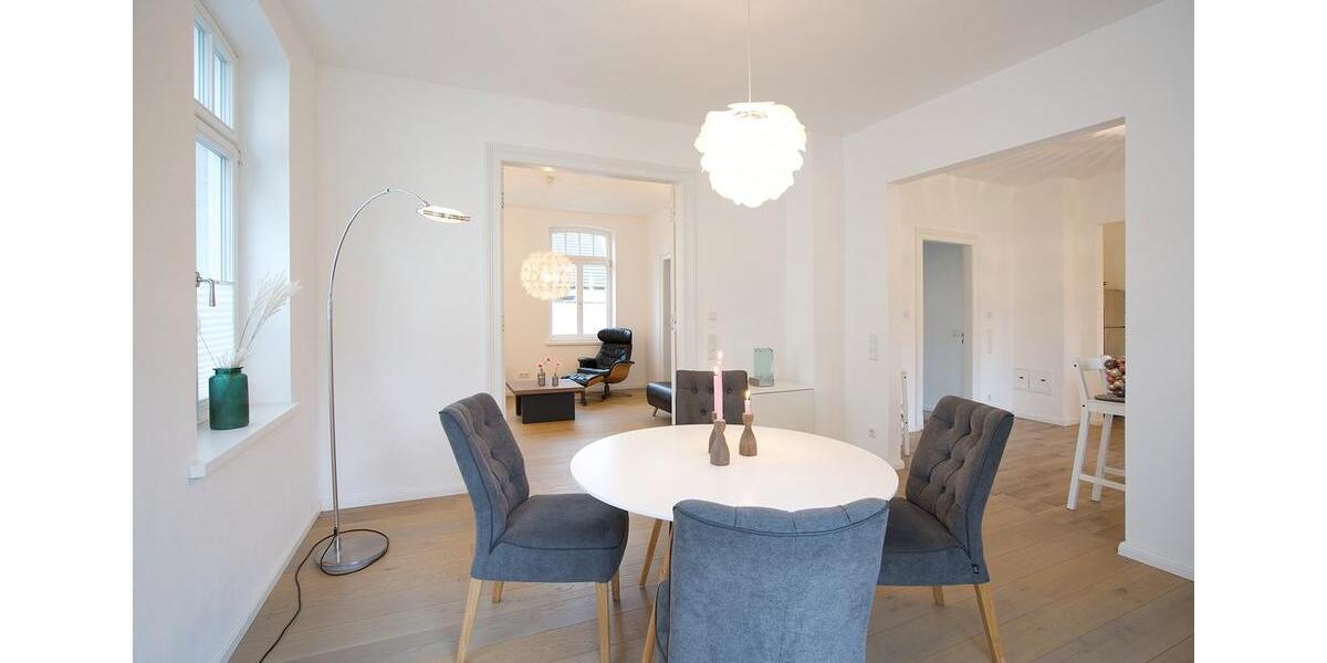 Erdgeschoßwohnung Bad Segeberg - 3 Zimmer, 100 m&sup2;, 1.650&euro; | Angebot:26221460