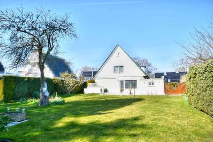 Haus Lübeck / Travemünde Travemünde - 6 Zimmer, 140 m&sup2;, 1.250.000&euro; | Angebot:26802702