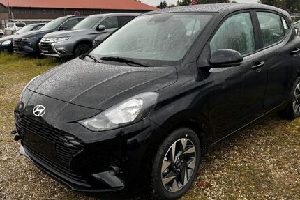 Hyundai i10 3.276 km 17.990 &euro; Stockelsdorf 23617