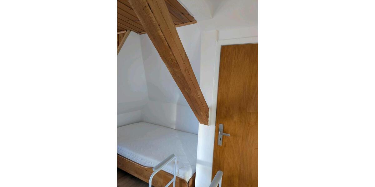 Dachgeschoßwohnung Neustadt in Holstein - 1.5 Zimmer, 25 m&sup2;, 575&euro; | Angebot:25943279