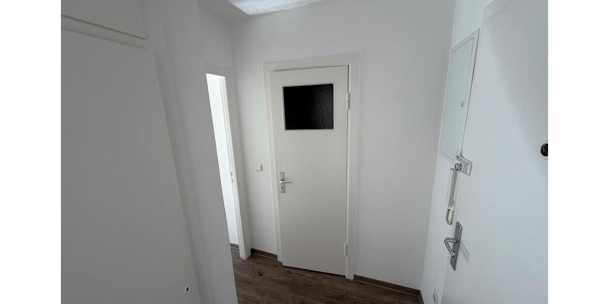 Etagenwohnung Lübeck Innenstadt - 1 Zimmer, 32 m&sup2;, 680&euro; | Angebot:26618255