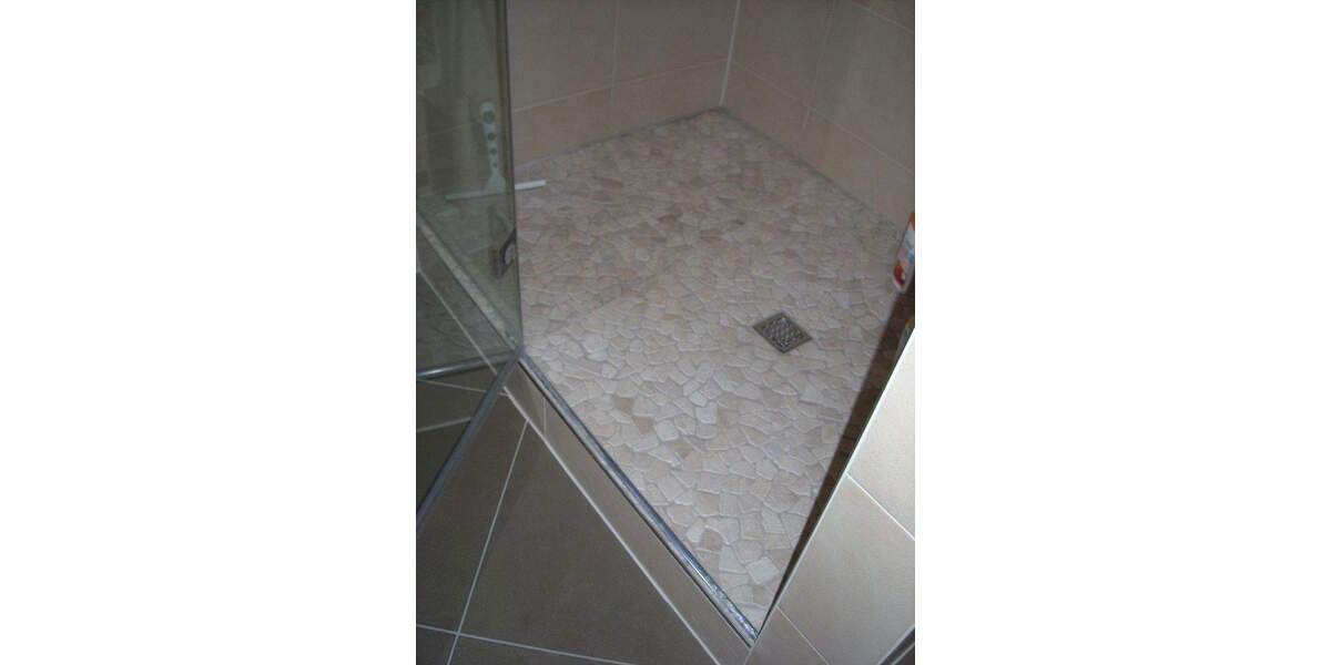 Sehr schöne, gut geschnittene und ruhige 2-Zimmer-Wohnung mit Balkon in St. Jürgen 2 zimmer