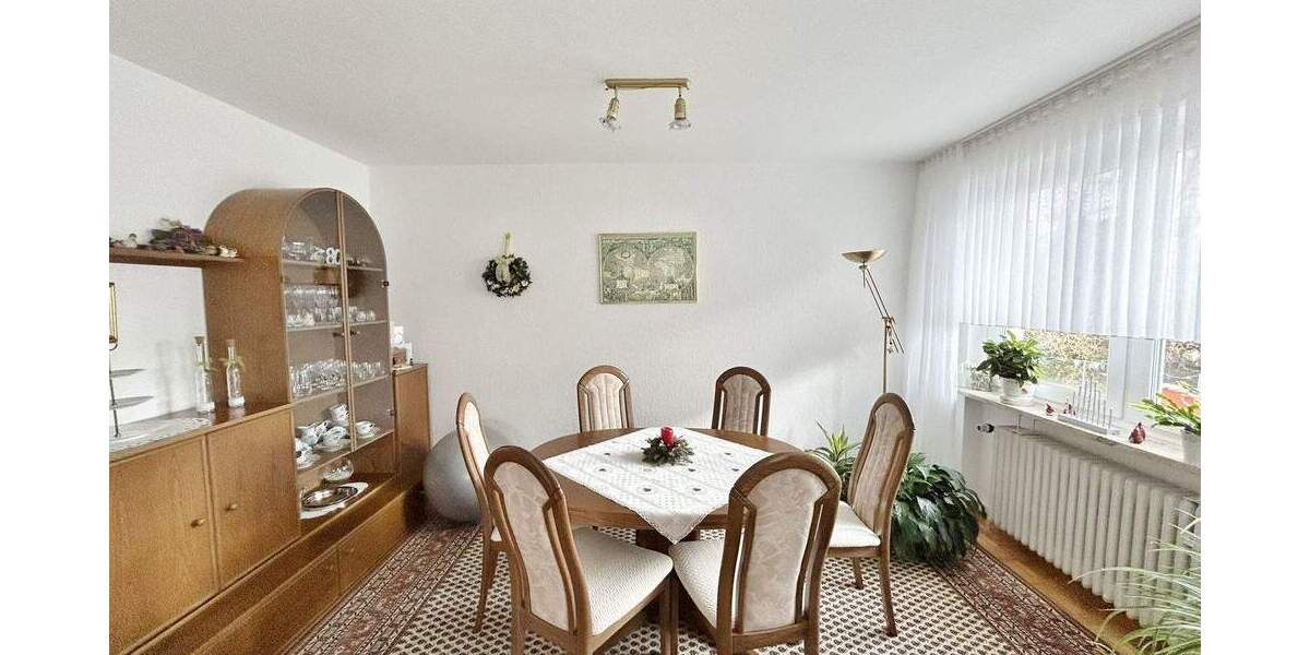 Gepflegtes Einfamilienhaus auf schönem Grundstück mit unverbaubarem Blick - Lübeck St. Jürgen 3 zimmer