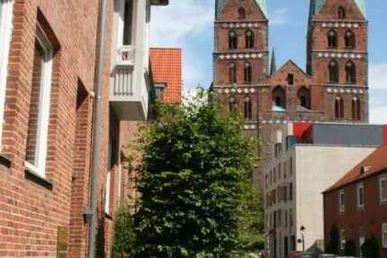 Wohnung zum Mieten in Lübeck 1.350 € 123.8 m² 4 zimmer