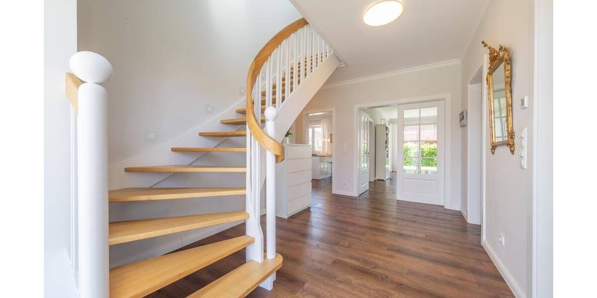 Einfamilienhaus Ratzeburg - 7 Zimmer, 725.000&euro; | Angebot:26858881