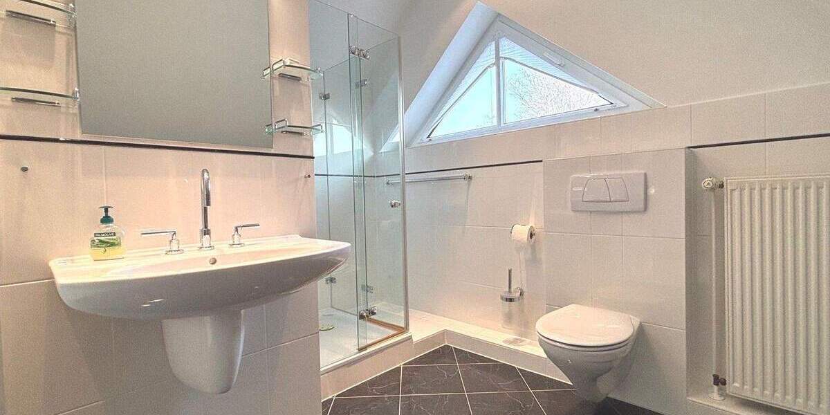 Etagenwohnung Lübeck Travemünde - 4 Zimmer, 177 m&sup2;, 1.550.000&euro; | Angebot:25678396