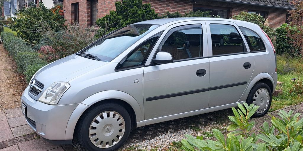 Opel Meriva 152.400 km 2.300 € Lübeck 22560